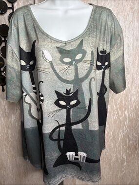 Women's cool Cat Beatnik Graphic Scoop Neck Tee